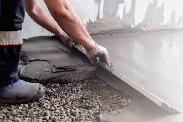 Best Commercial Concrete Services in Holiday Shores, IL
